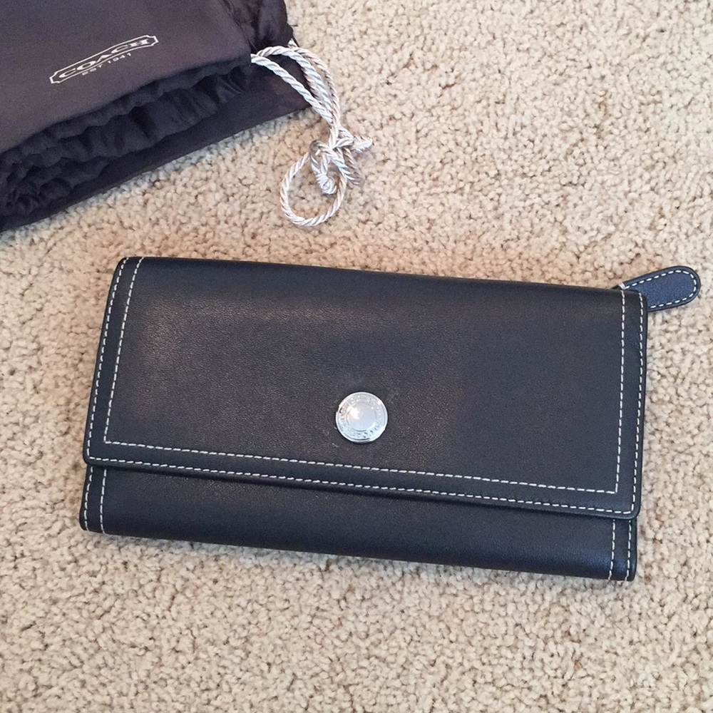 Coach wallet